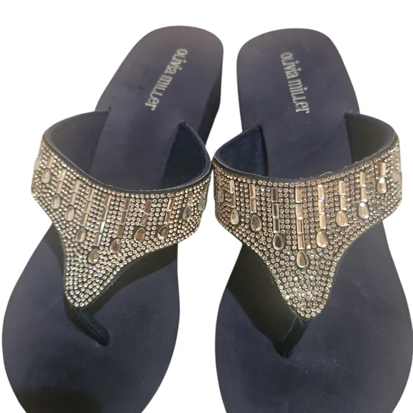 Olivia Miller Women Fashion Vegan Leather upper Jewel Thong  Slide Sandal Size 9 - Picture 3 of 6